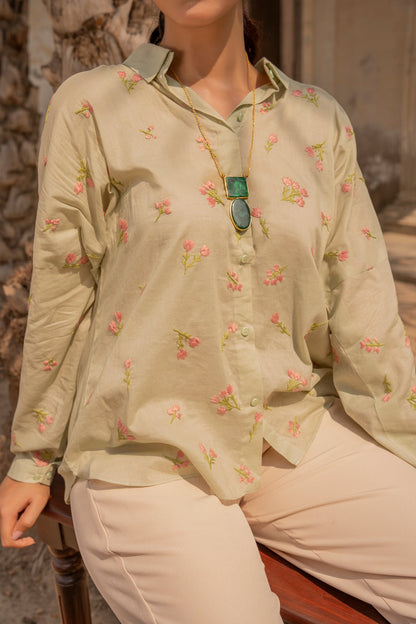 BTW - FLORAL EMBROIDERED BUTTON DOWN