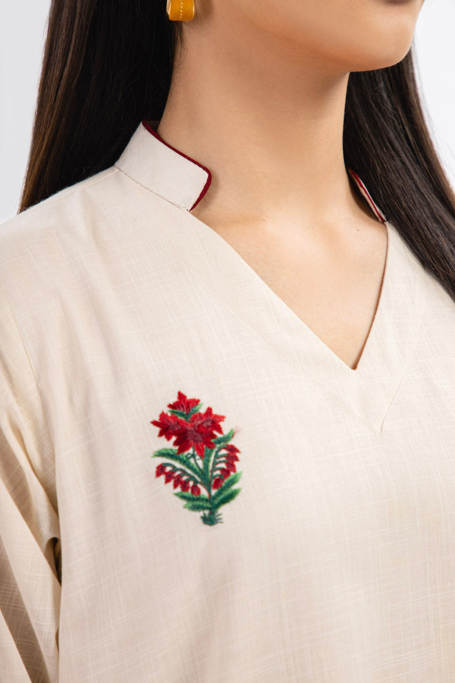 Embroidered Slub Lawn Kurti
