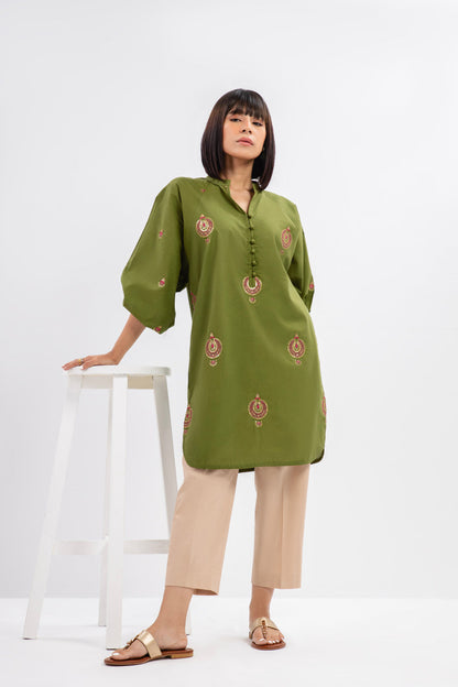 Dyed Embroidered Dobby Kurti