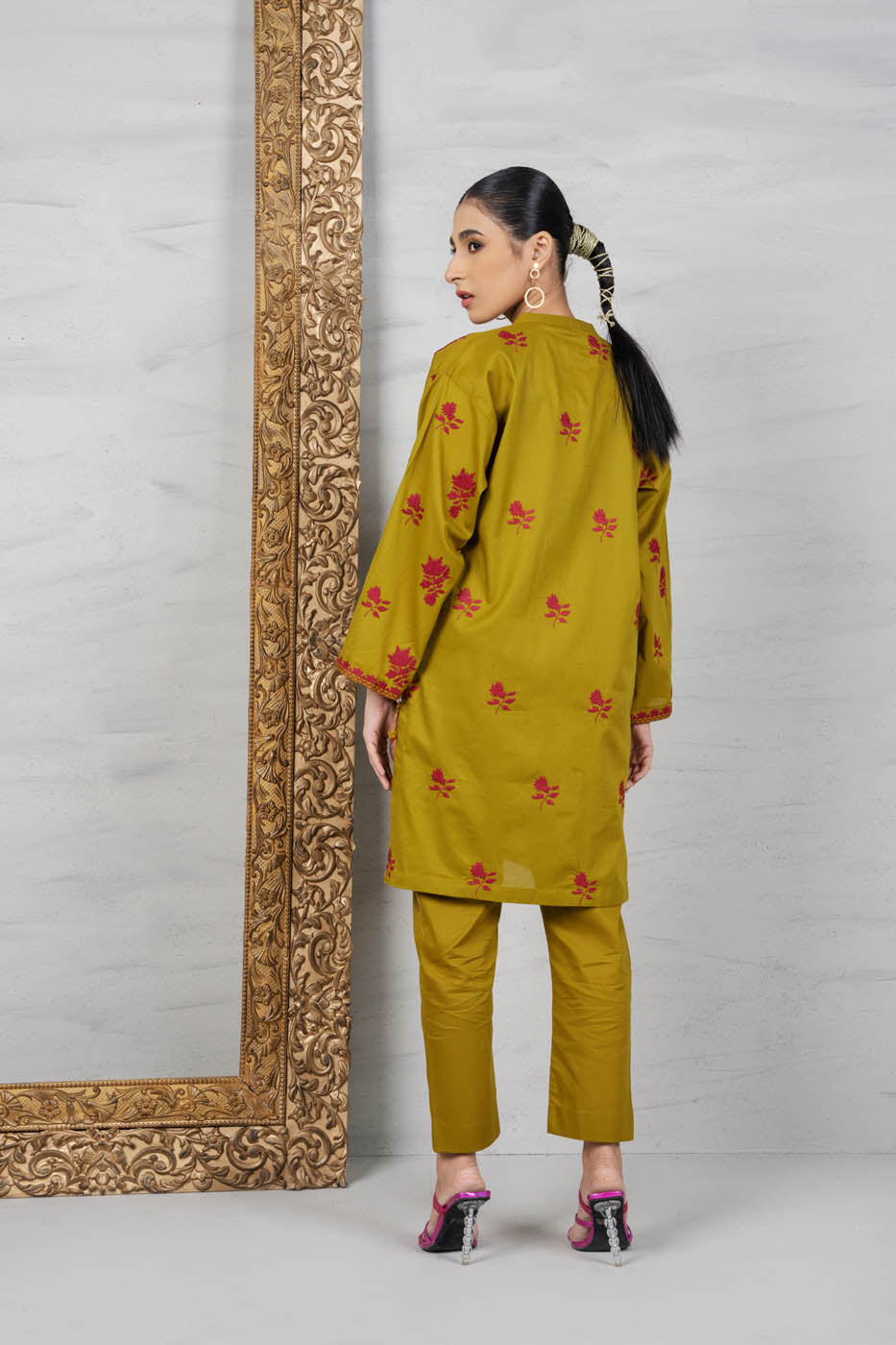 2 Pc Embroidered Cambric Outfit
