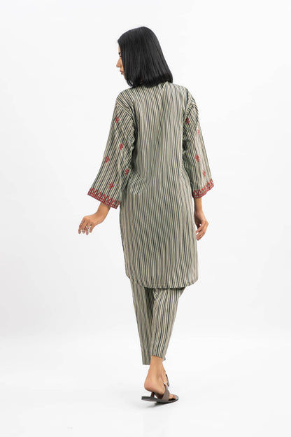 2 Pc Embroidered Yarn Dyed Outfit