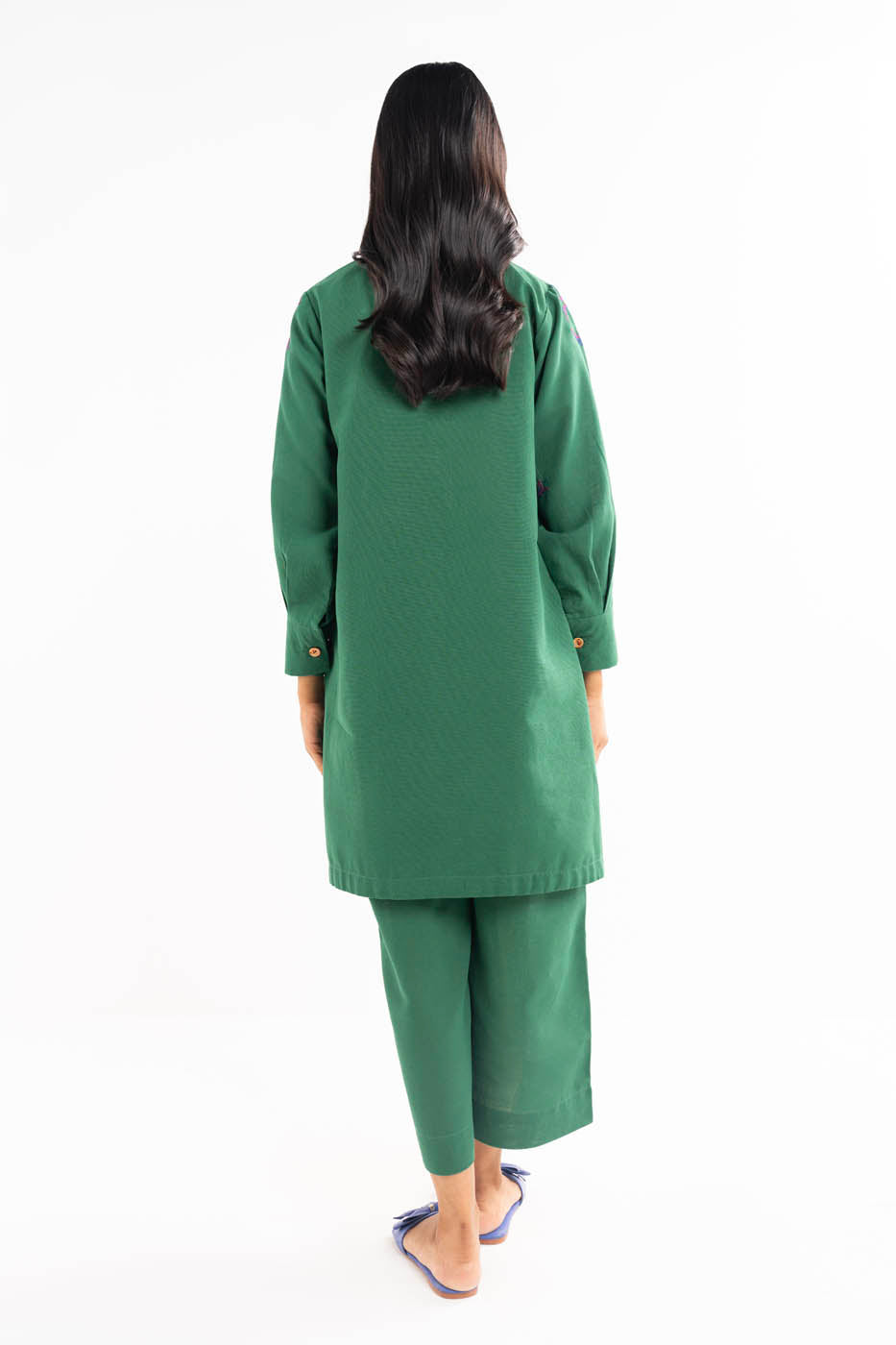 2 Pc Embroidered Khaddar Outfit