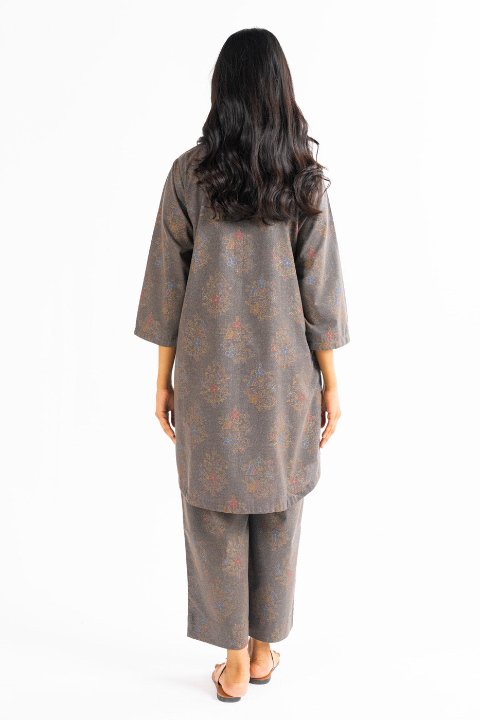 2 Pc Printed Karandi Outfit
