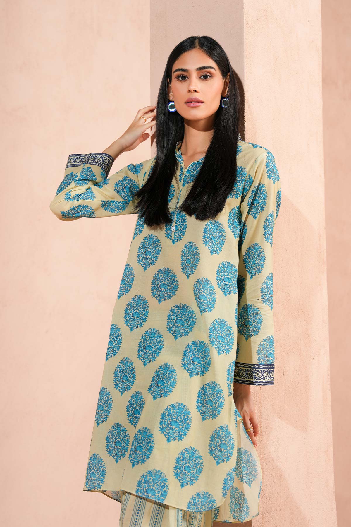 2 Pc Printed Lawn Outfit