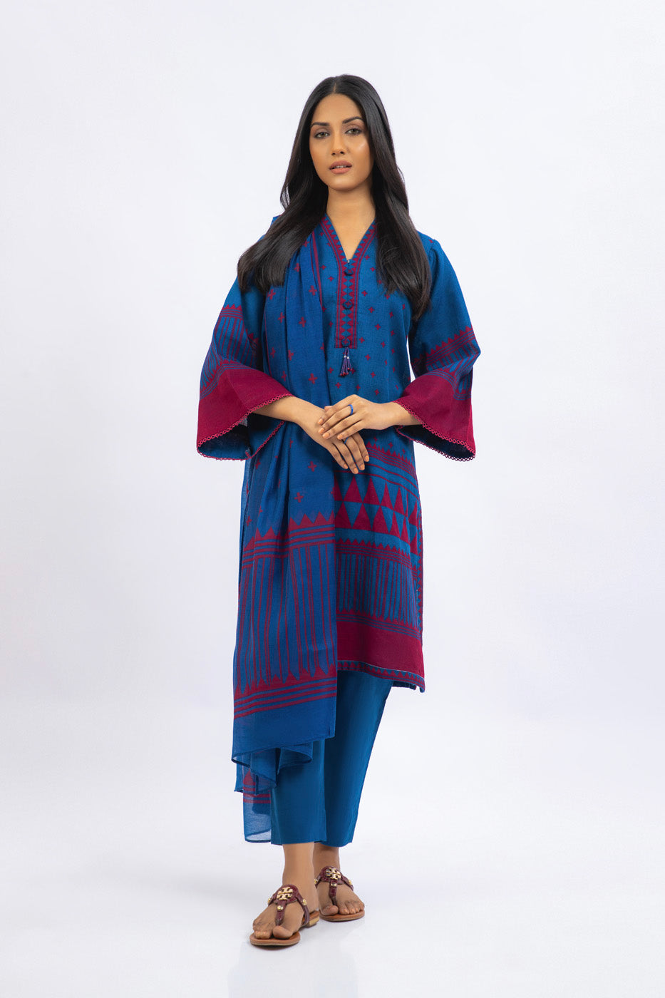 3 Pc Printed Khaddar Outfit