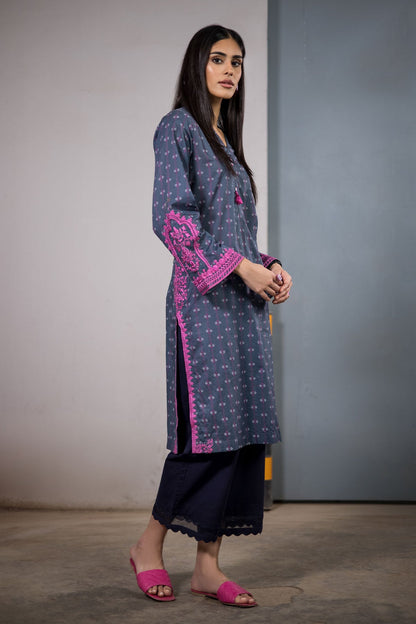 Embroidered Lawn Kurti