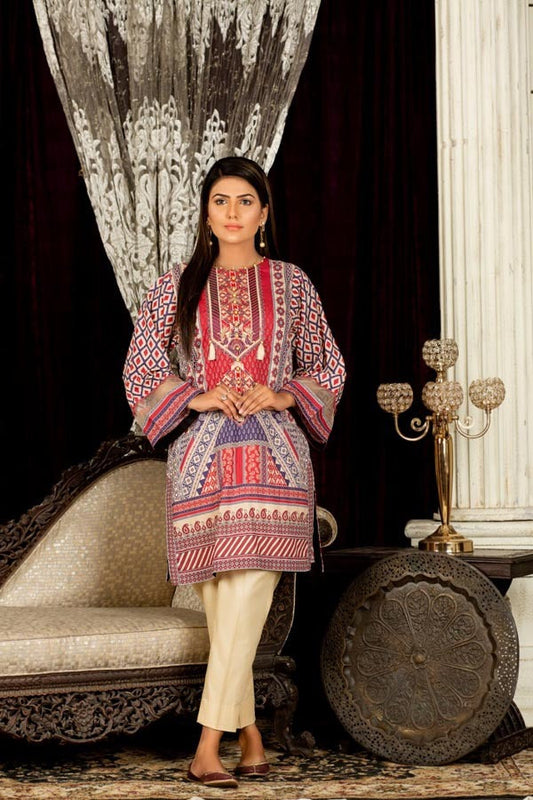 Adan's Libas - Daisies - Digital Embroidered Stitched Lawn Kurti