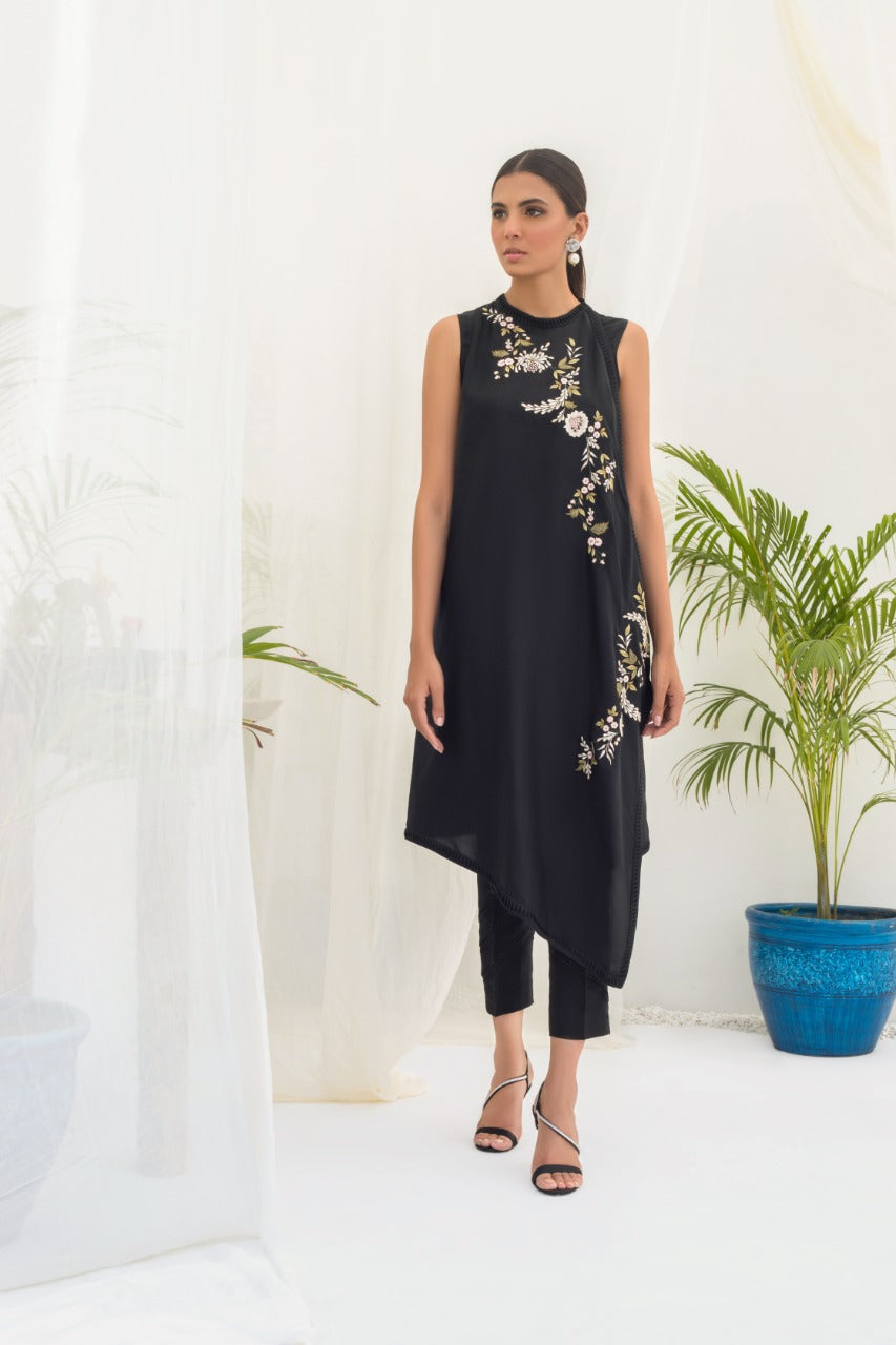 Embroidered Raw Silk Overlap Tunic With Trouser