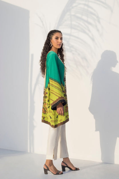 Digitally Printed Crepe Kurta With Trouser