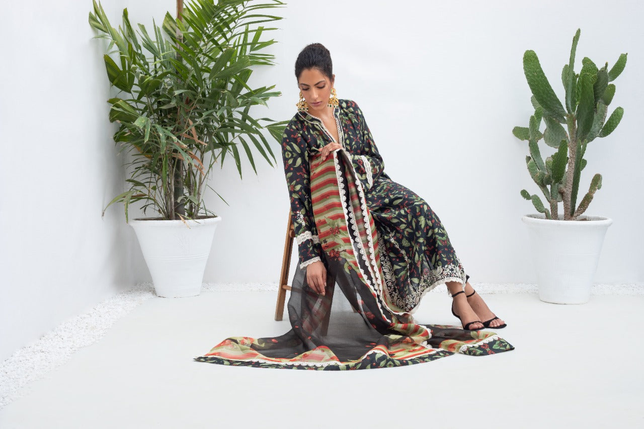 Printed Khaddi Silk Long Kurta And Trouser with Dupatta