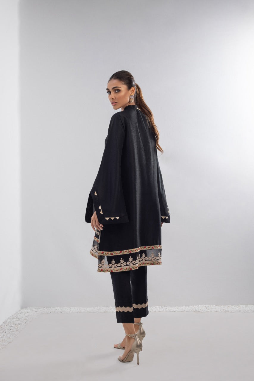 Rawsilk Embroidered Kurta And Trouser