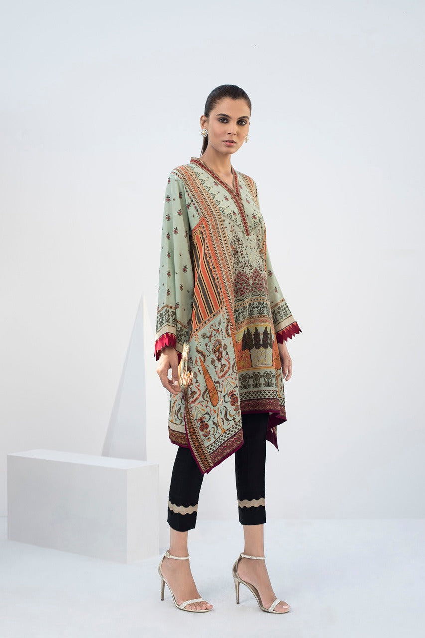 Crepe Digitally Printed Kurta With trousers