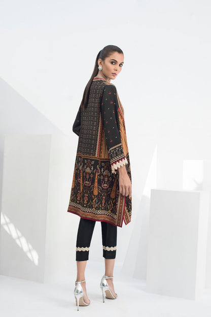 Crepe Digitally Printed Kurta With trousers 1