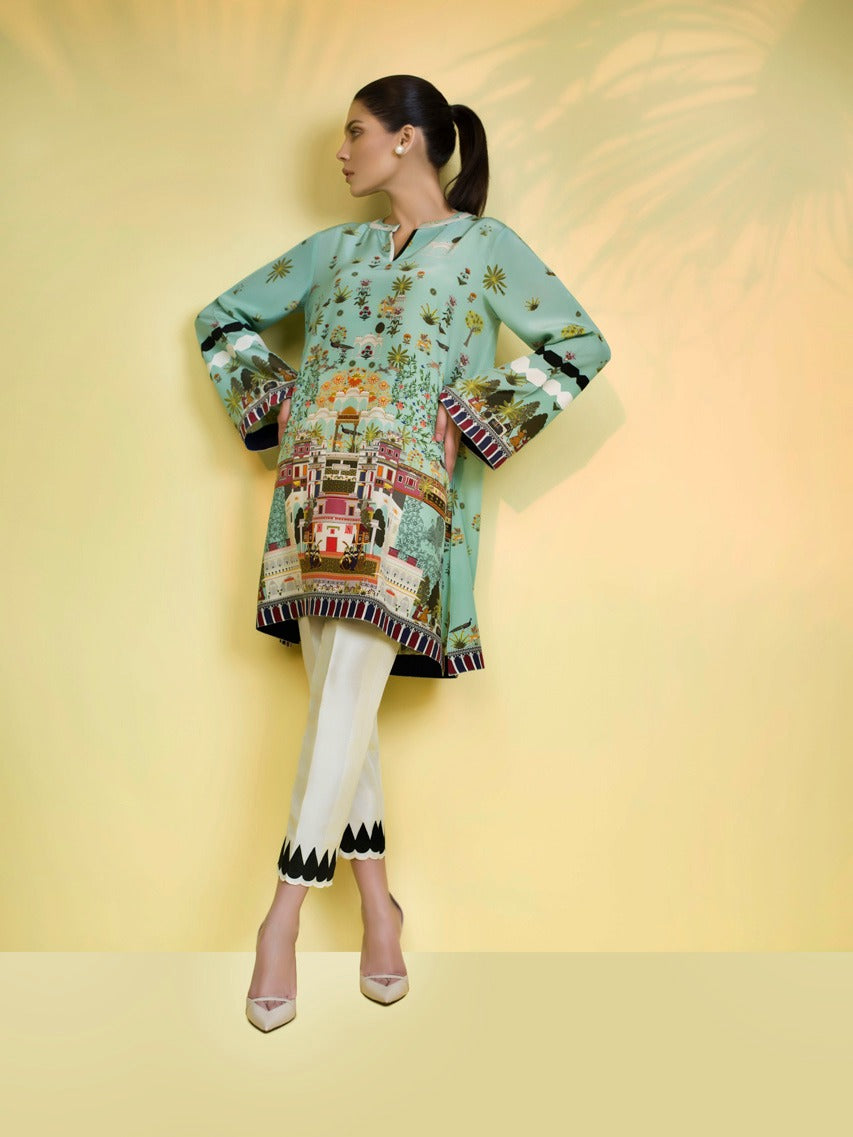 Digitally Printed Crepe Shirt With trousers 3