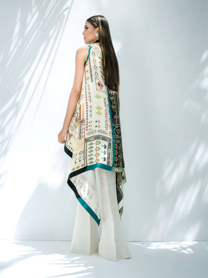 Digitally Printed Crepe Cape With Bootcut trousers