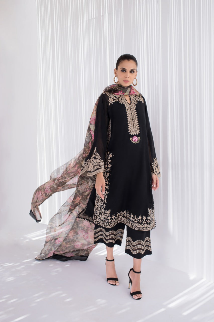 Khaddi Corduroy Embroidered Kurta