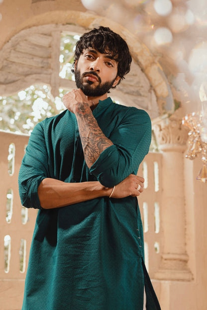 Dyed Jacquard Kurta