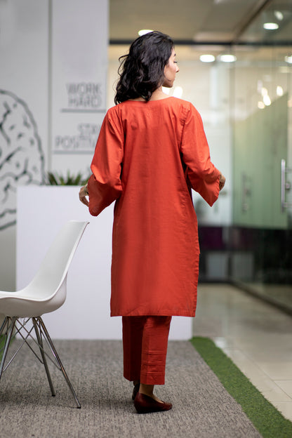 Eraj Hussain - Monday Mahogani - Brick Kurta - Stitched