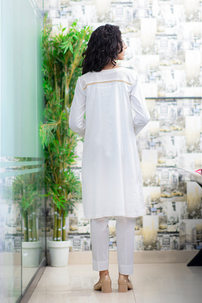Eraj Hussain - Sunday Busy Weekends - White - Stitched