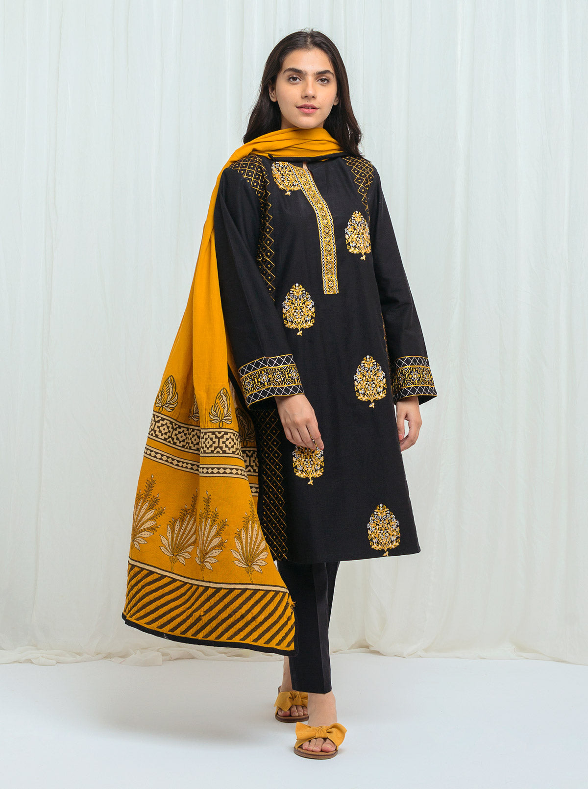 Beechtree - Black Soiree -Embroidered-2P