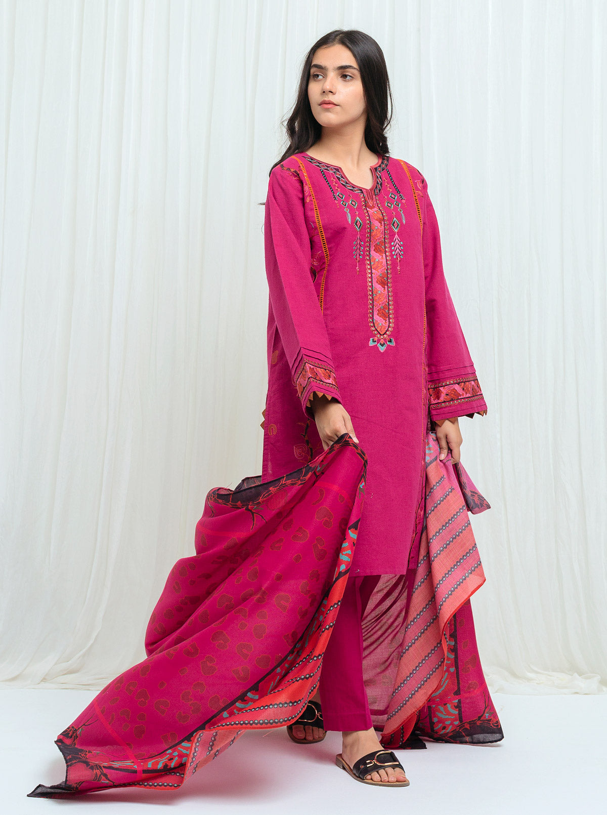 Beechtree - Reverie  Pink With Printed Shawl - 2P