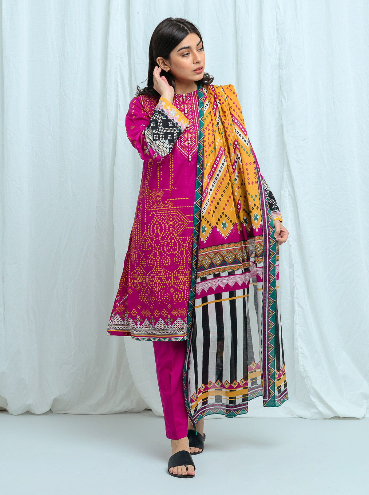 Beechtree - Magenta Haze-Printed-2P