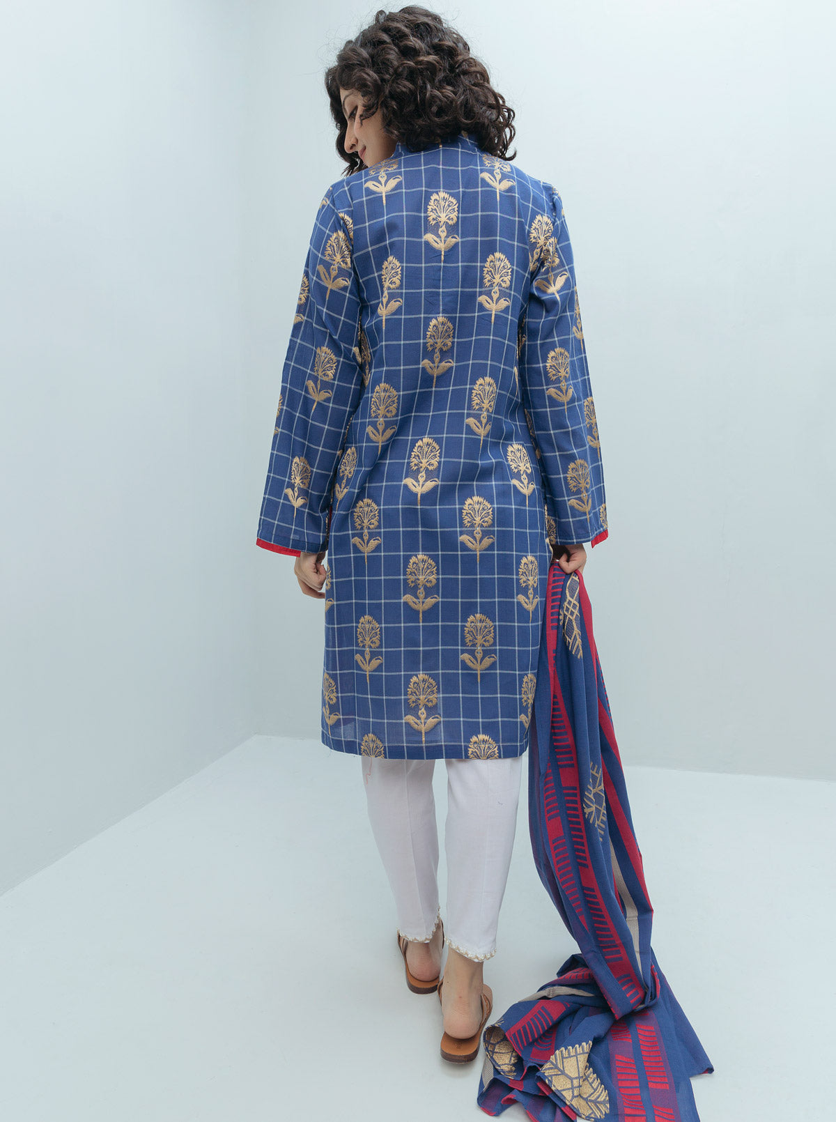 Beechtree - 2 PIECE EMBROIDERED JACQUARD SUIT (PRET)