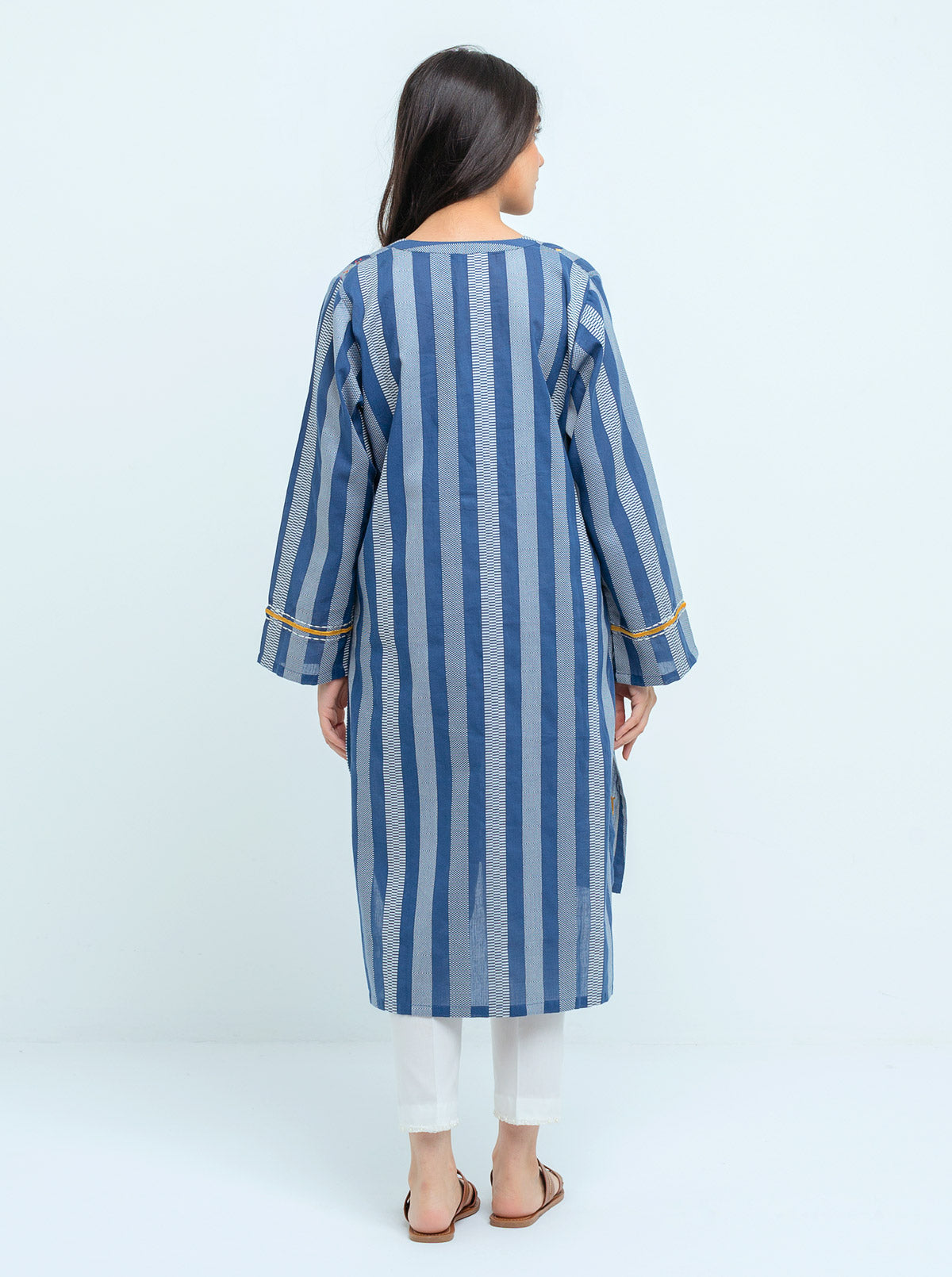 Beechtree - EMBROIDERED DOBBY HERRING BONE SHIRT (PRET)