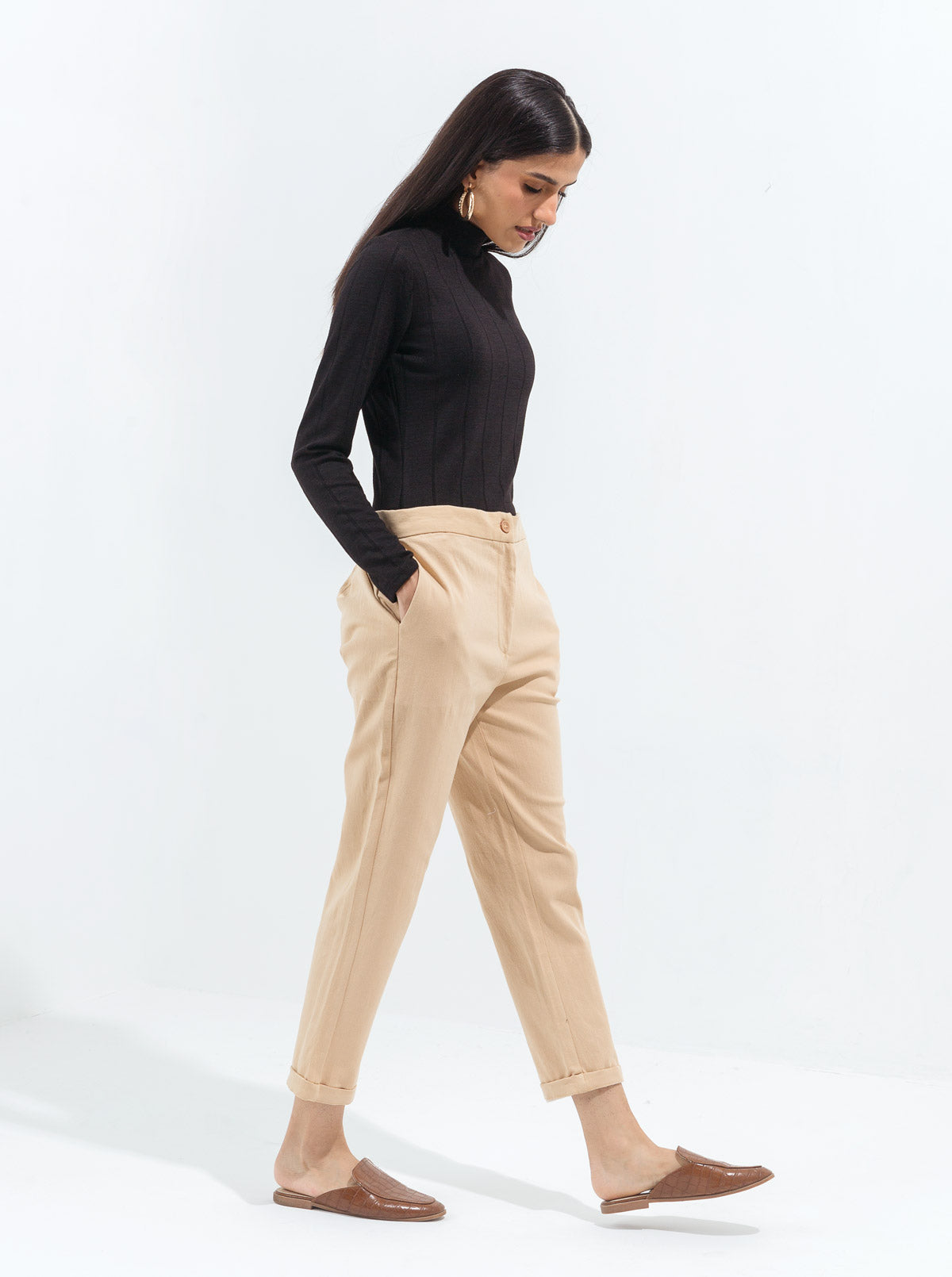 Beechtree - Cropped Stretch Beige Pants