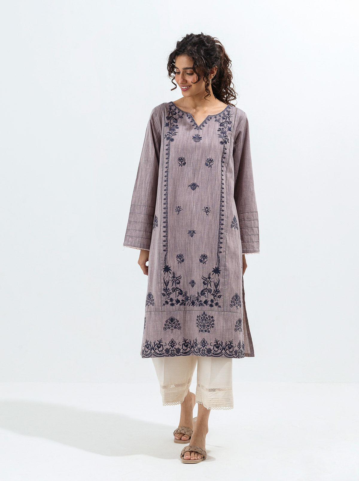 Beechtree - EMBROIDERED CHAMBRAY SHIRT (PRET)