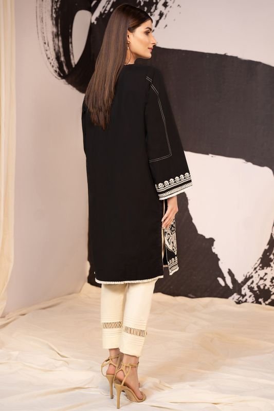 Dyed Embroidered Dobby Kurti