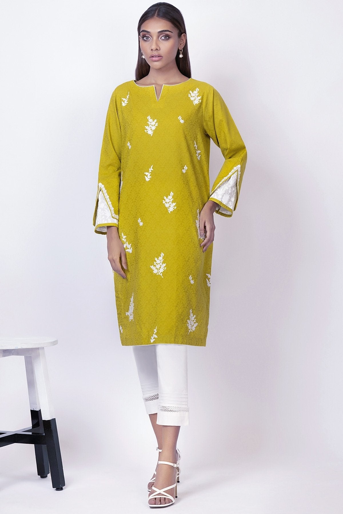 Dyed Embroidered Dobby Kurti