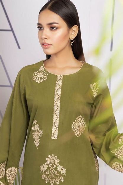 Dyed Embroidered Dobby Kurti