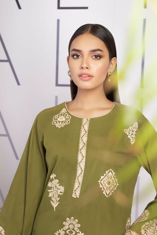 Dyed Embroidered Dobby Kurti