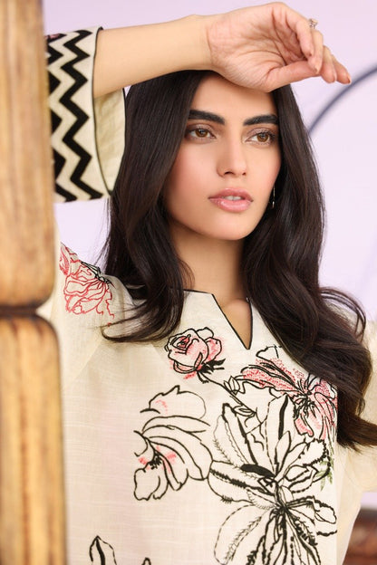 Alkaram - Dyed Embroidered Khaddar Kurti