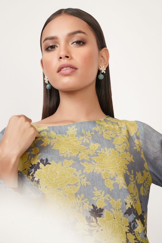 3 Pc Printed Lawn Suit