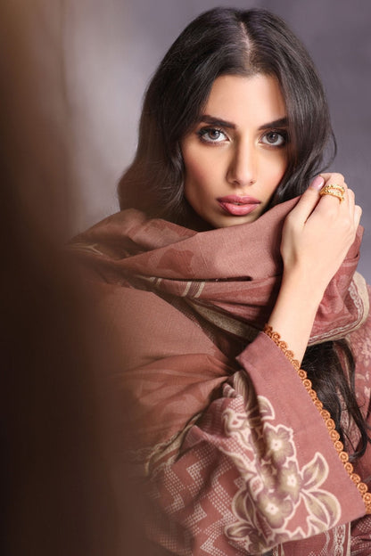 Alkaram - 3 Pc Printed Khaddar Suit