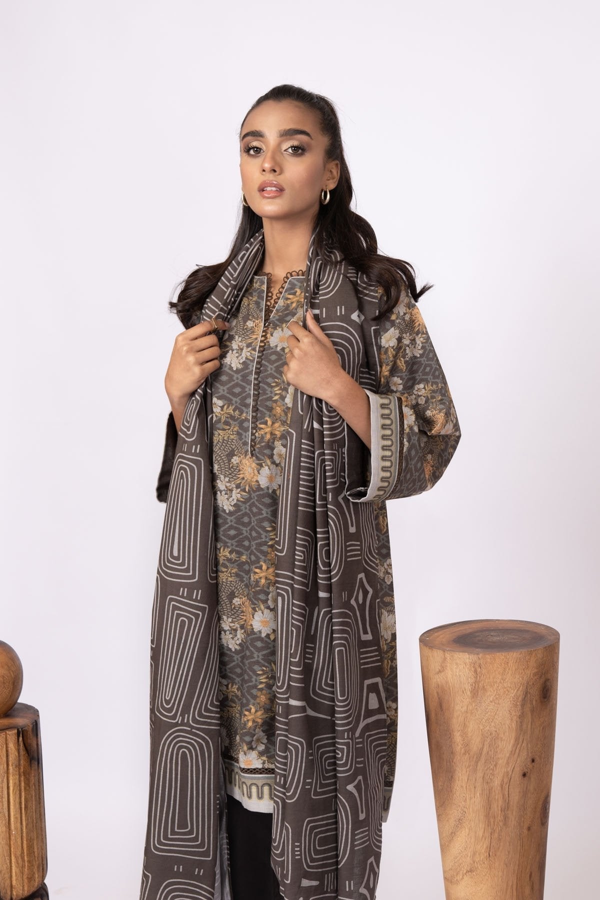 Alkaram - 3 Pc Printed Khaddar Suit