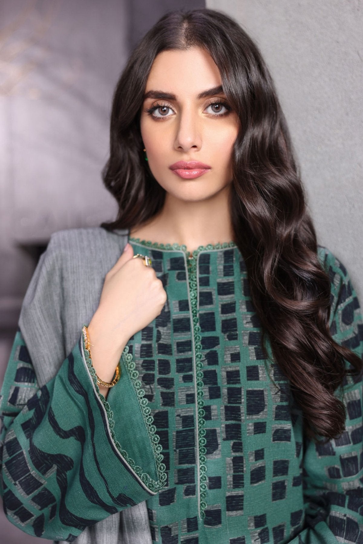 Alkaram - 3 Pc Printed Khaddar Suit