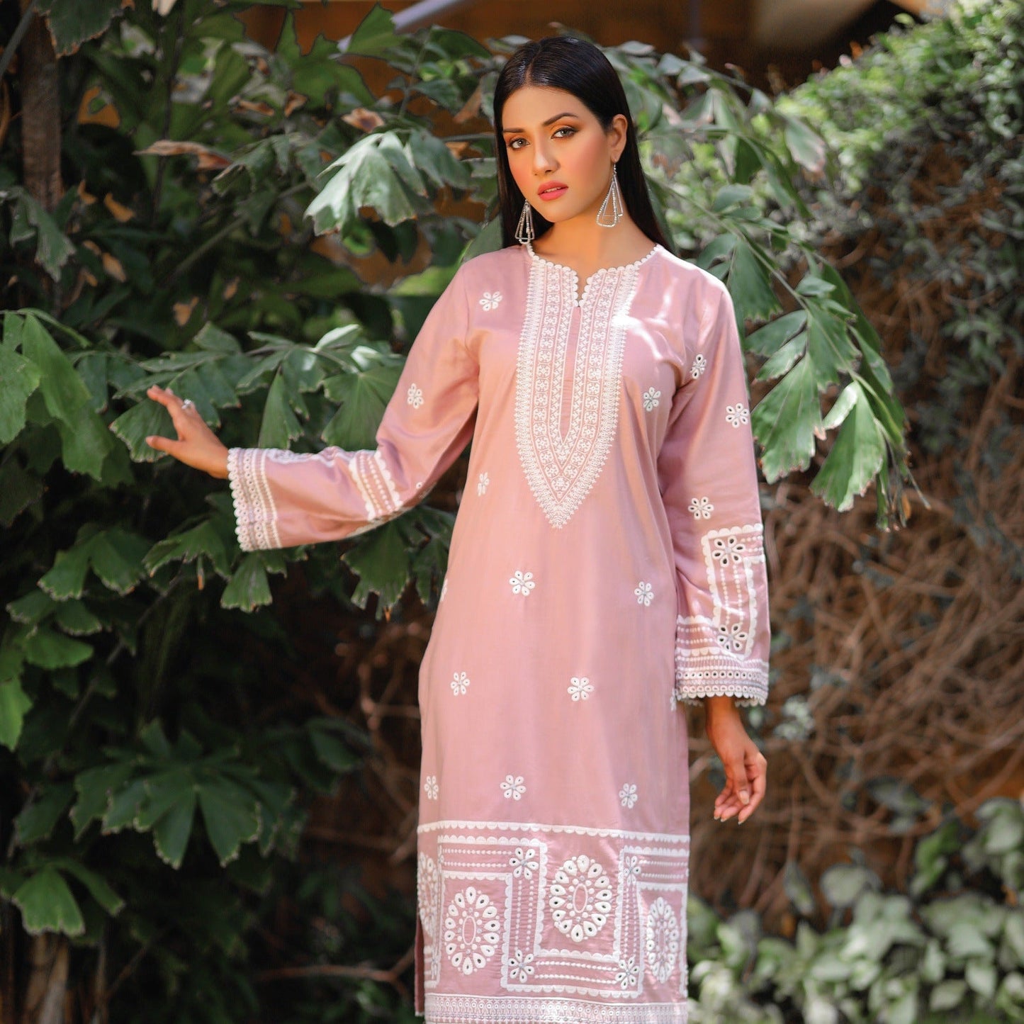 Bareeq Outfits - KAASNI EMBROIDERED CHIKANKARI 3-PIECE SUIT