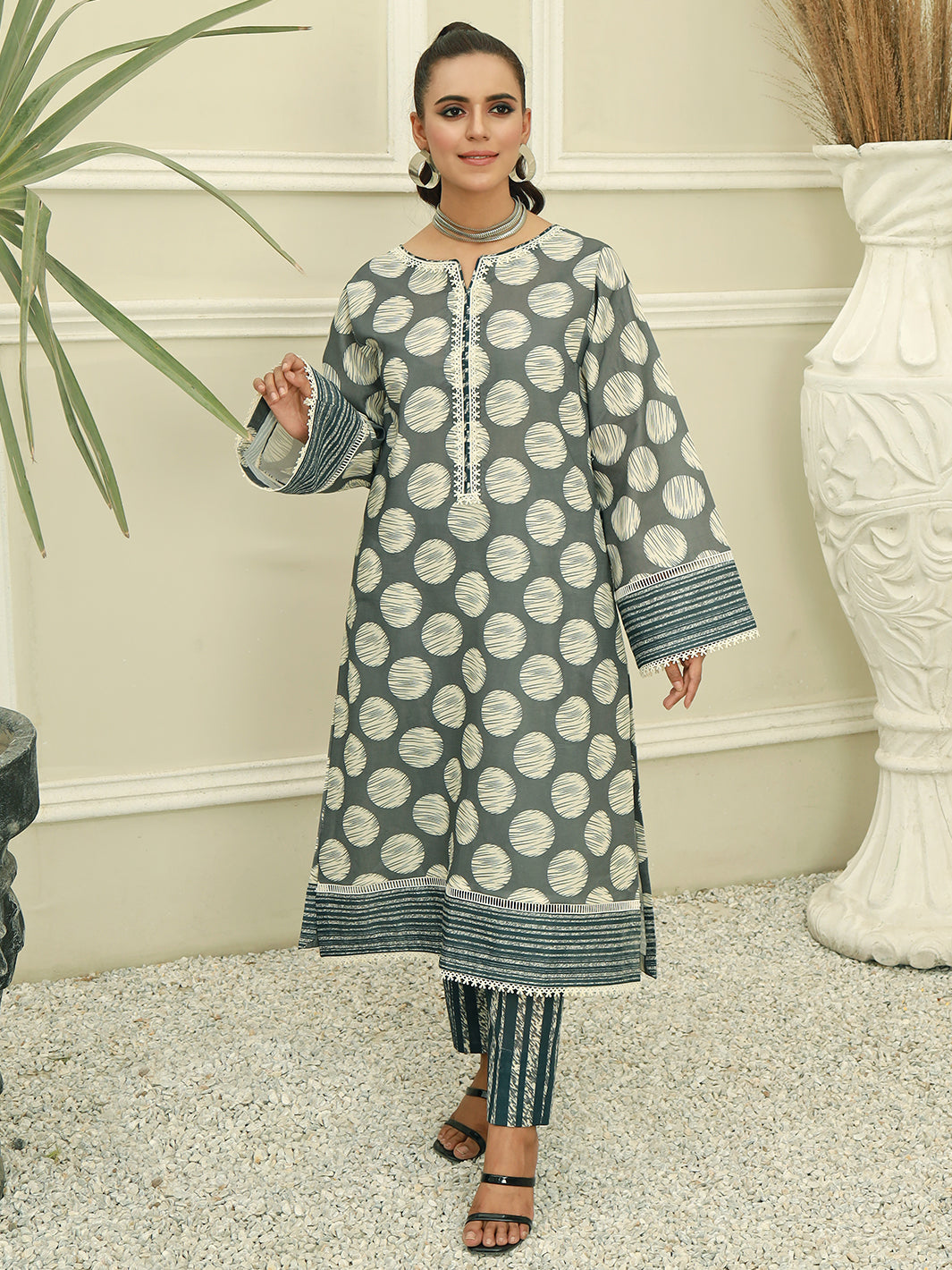 Binilyas - Design 07 | 2 Piece Unstitch