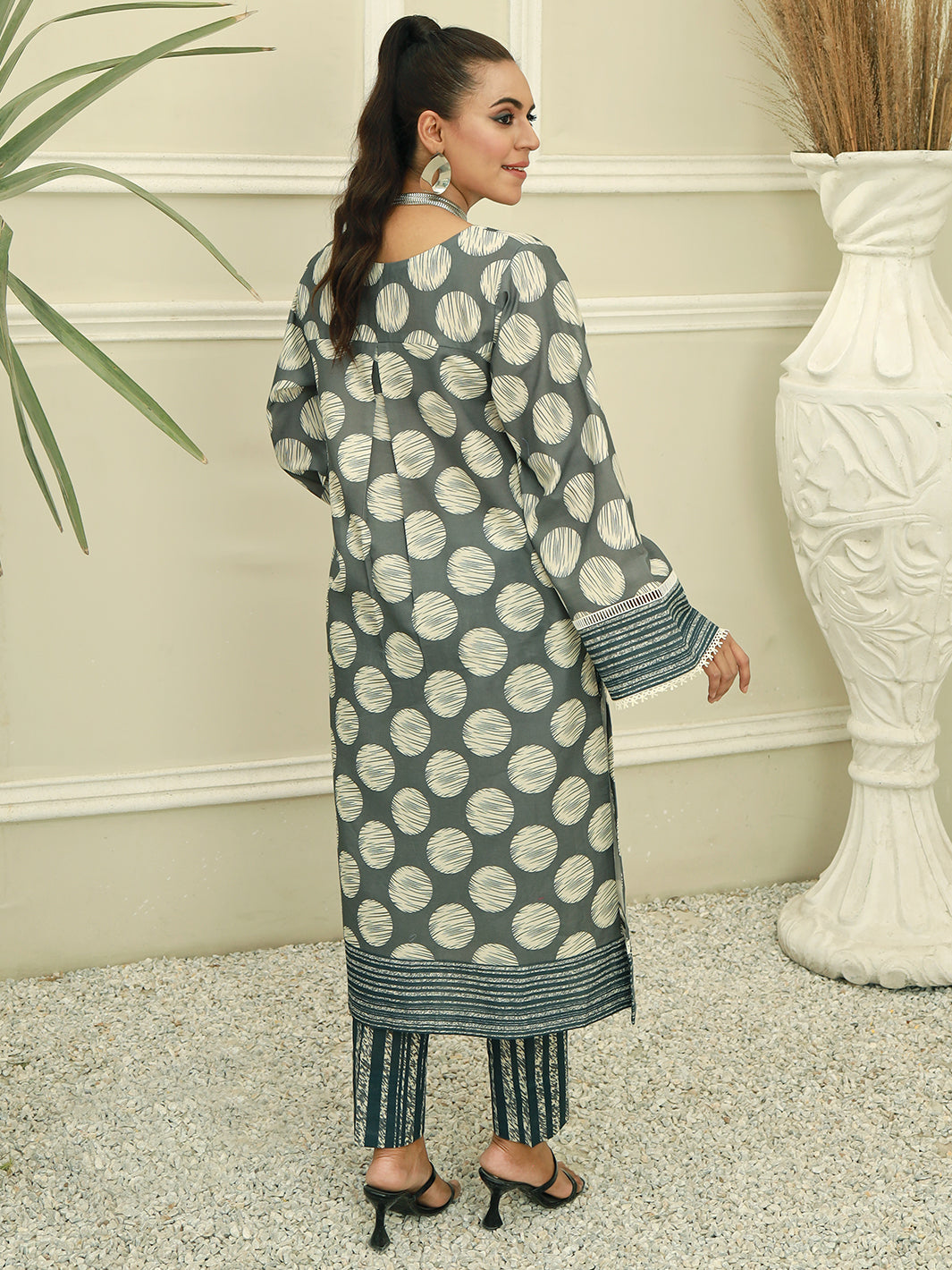 Binilyas - Design 07 | 2 Piece Unstitch