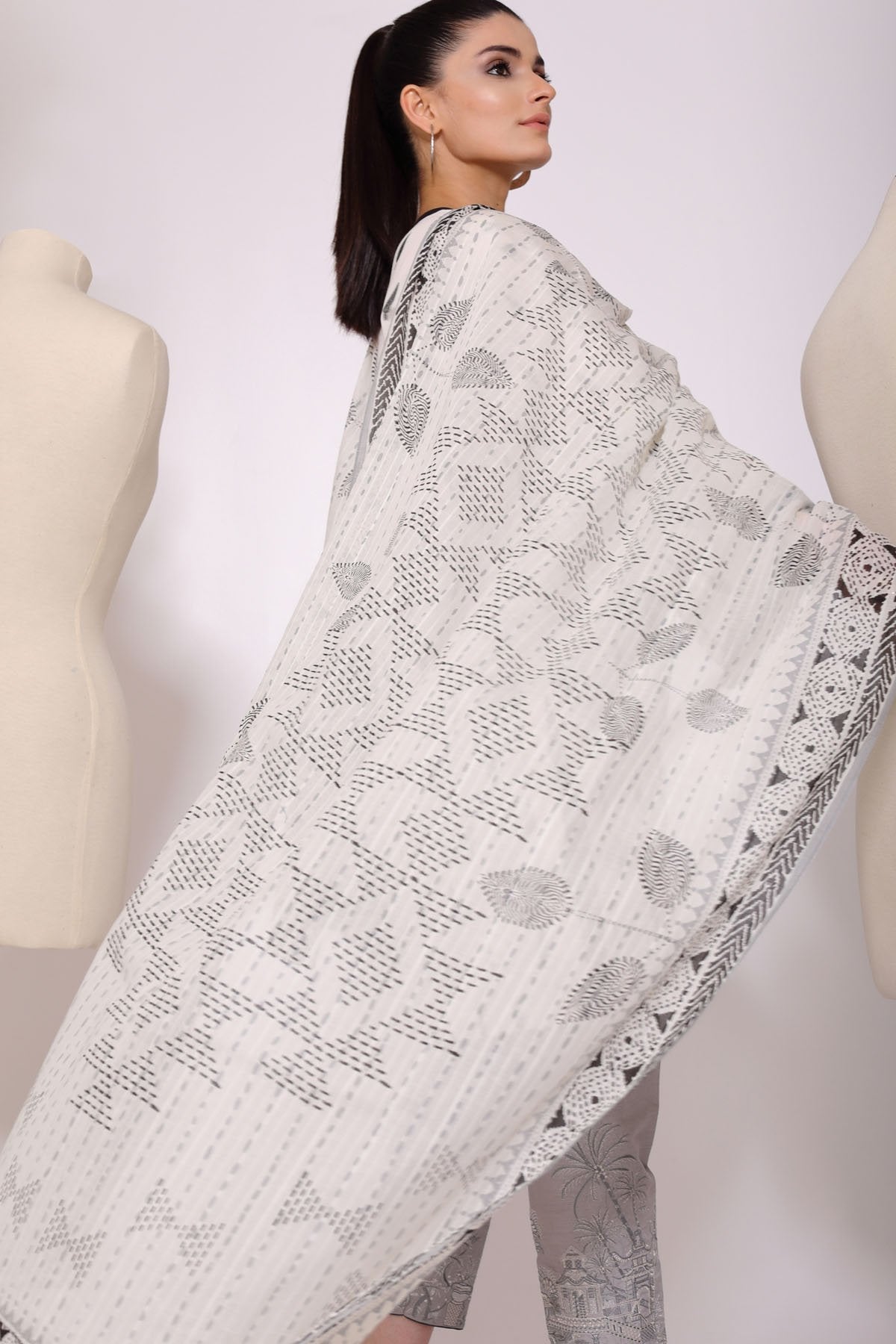 Alkaram - Printed Doriya Dupatta