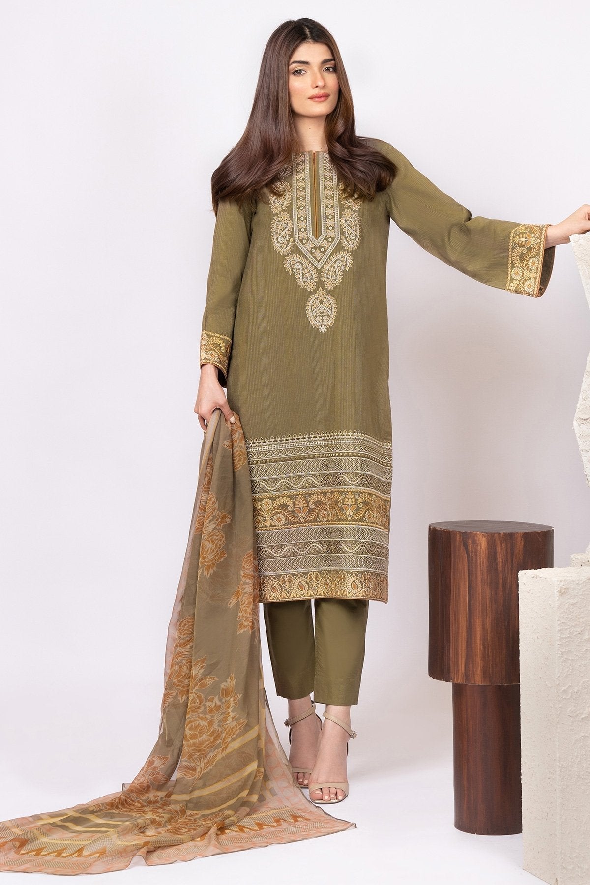 3 Pc Zari Suit