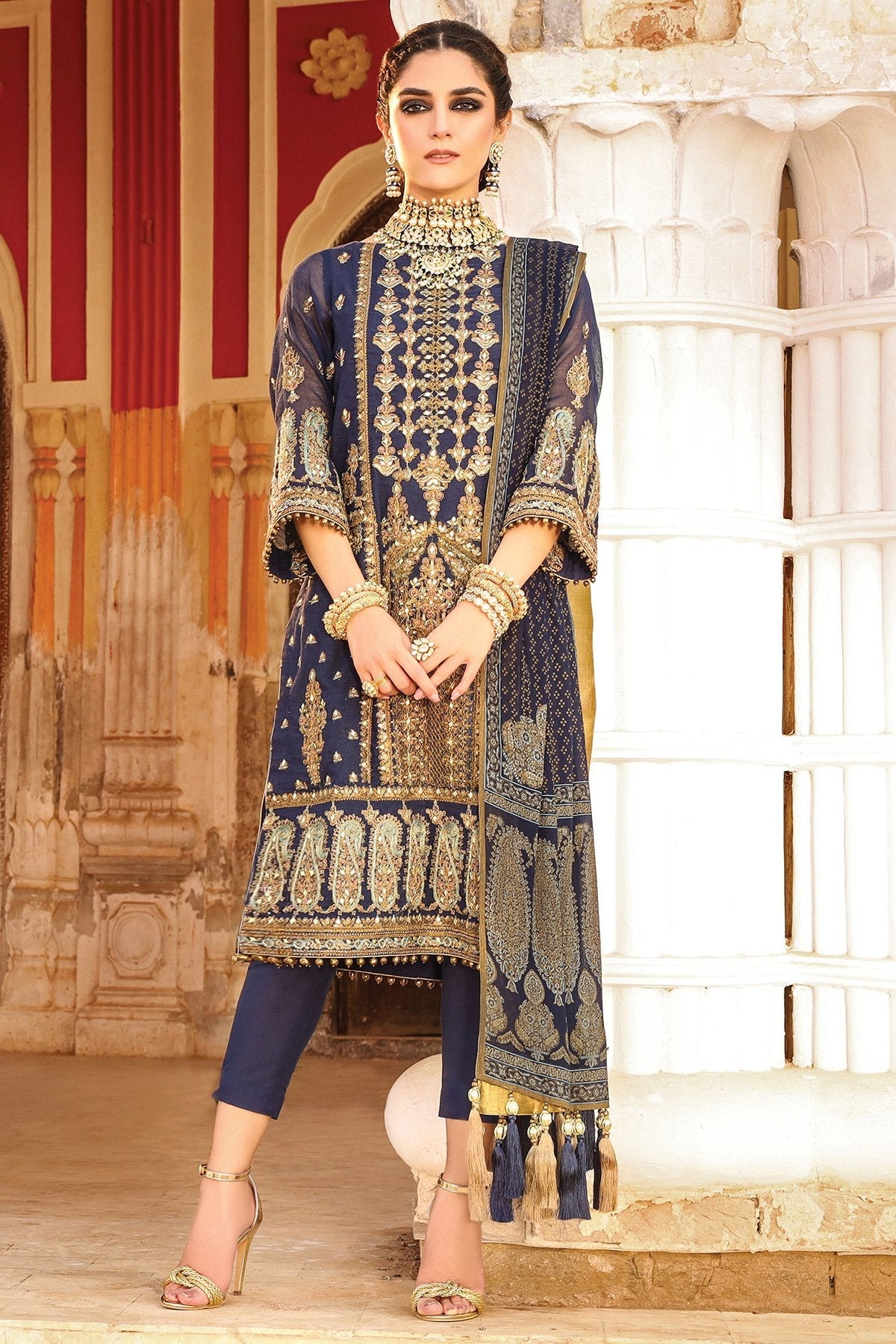 Alkaram - 3 Pc Embroidered Suit With Chiffon Dupatta