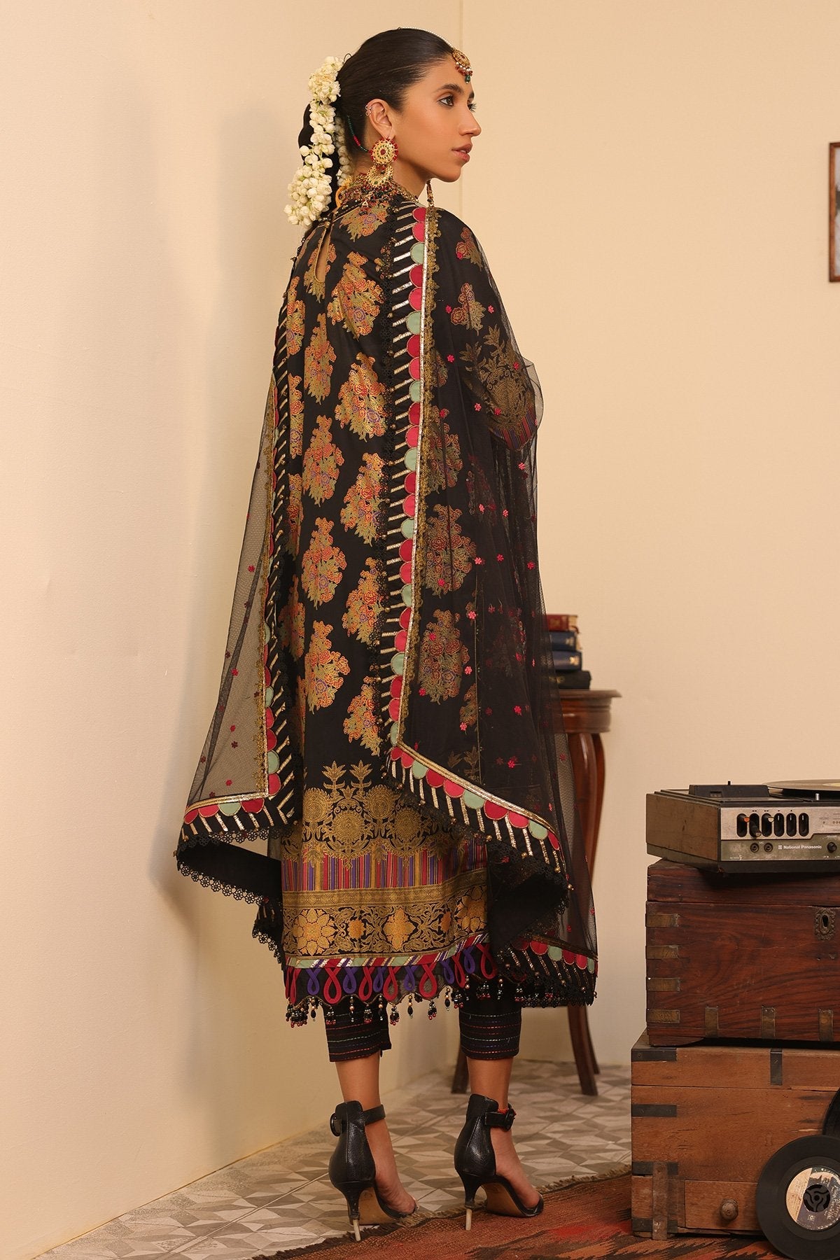 Alkaram - 3 Pc Embroidered Lawn Suit With Embroidered Poly Net Dupatta