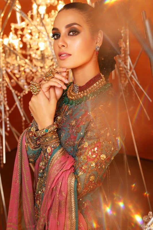 4 Pc Embroidered Suit With Printed Chiffon Dupatta