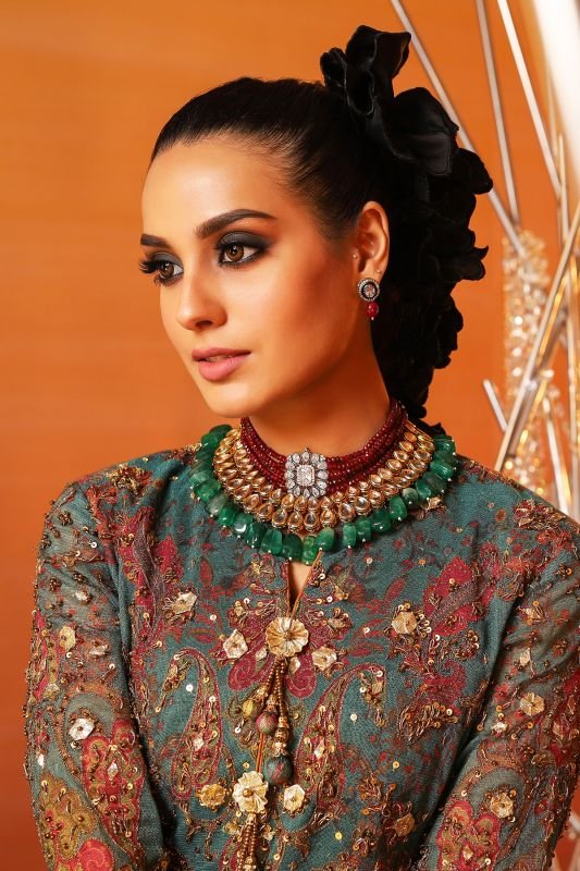 4 Pc Embroidered Suit With Printed Chiffon Dupatta
