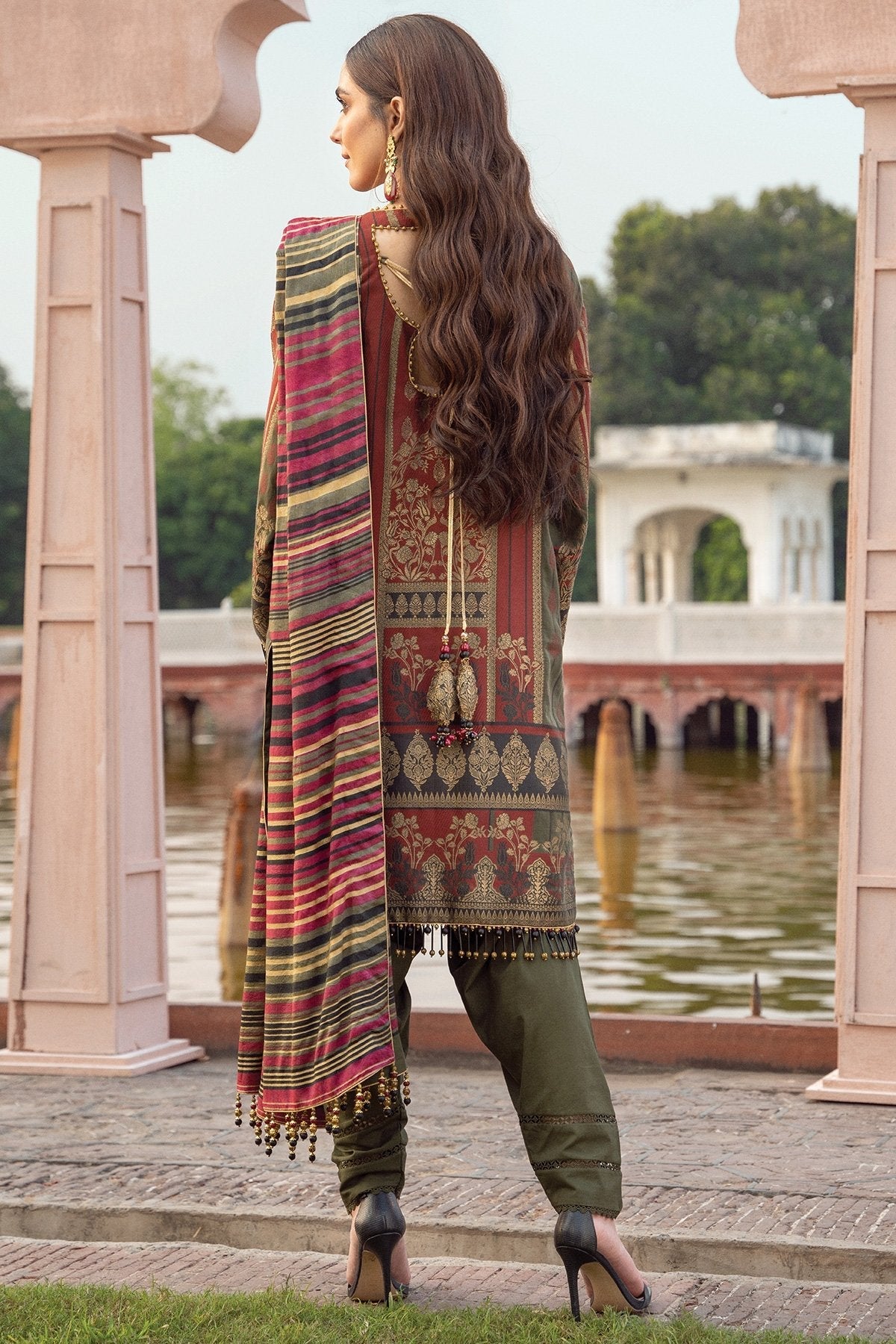 Alkaram - 3 Pc Printed Jacquard Suit With Cotton Silk Dupatta