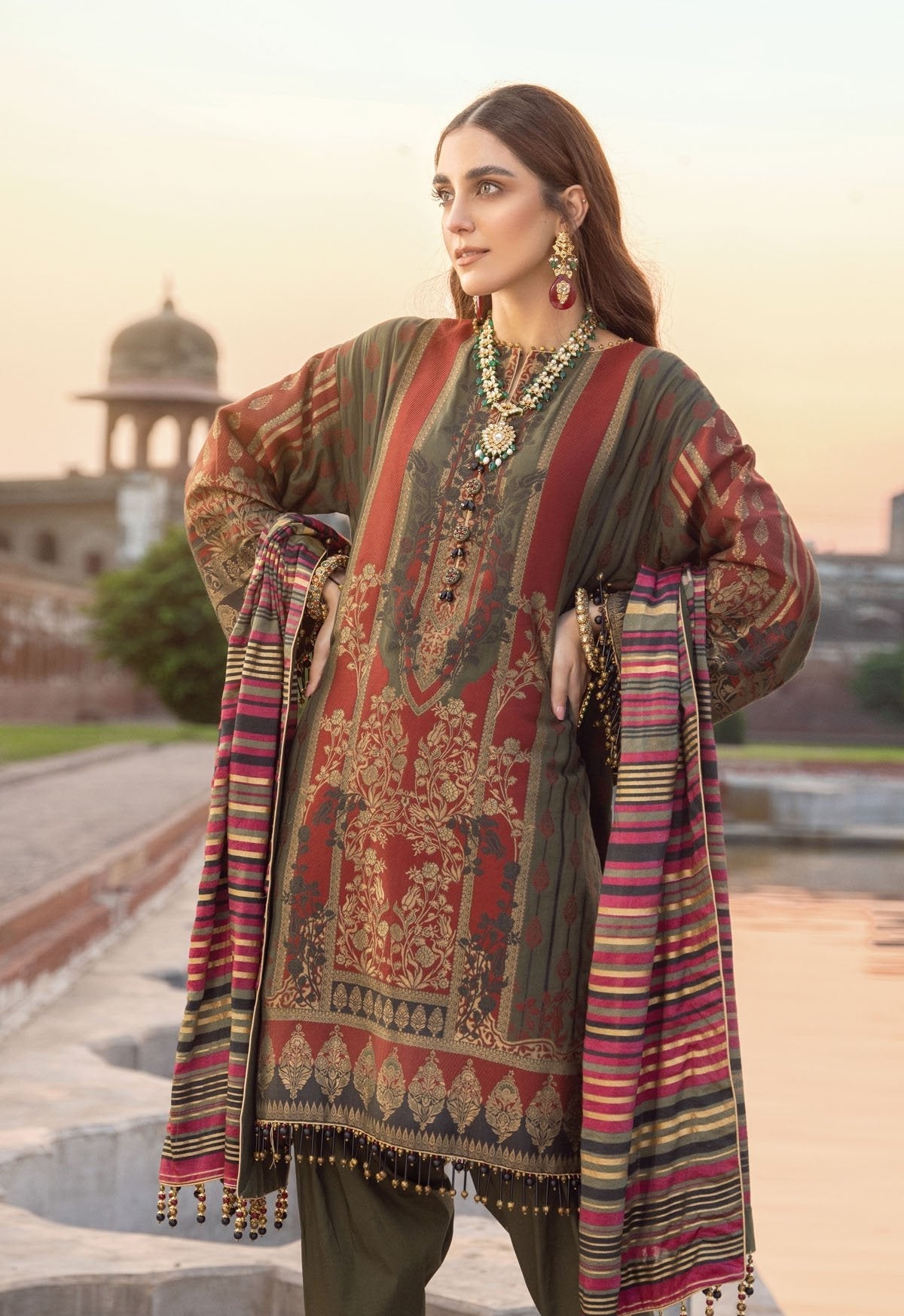 Alkaram - 3 Pc Printed Jacquard Suit With Cotton Silk Dupatta